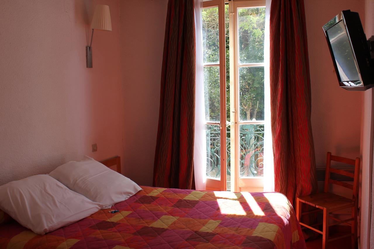 Hotel Du Champs De Mars Béziers Zimmer foto